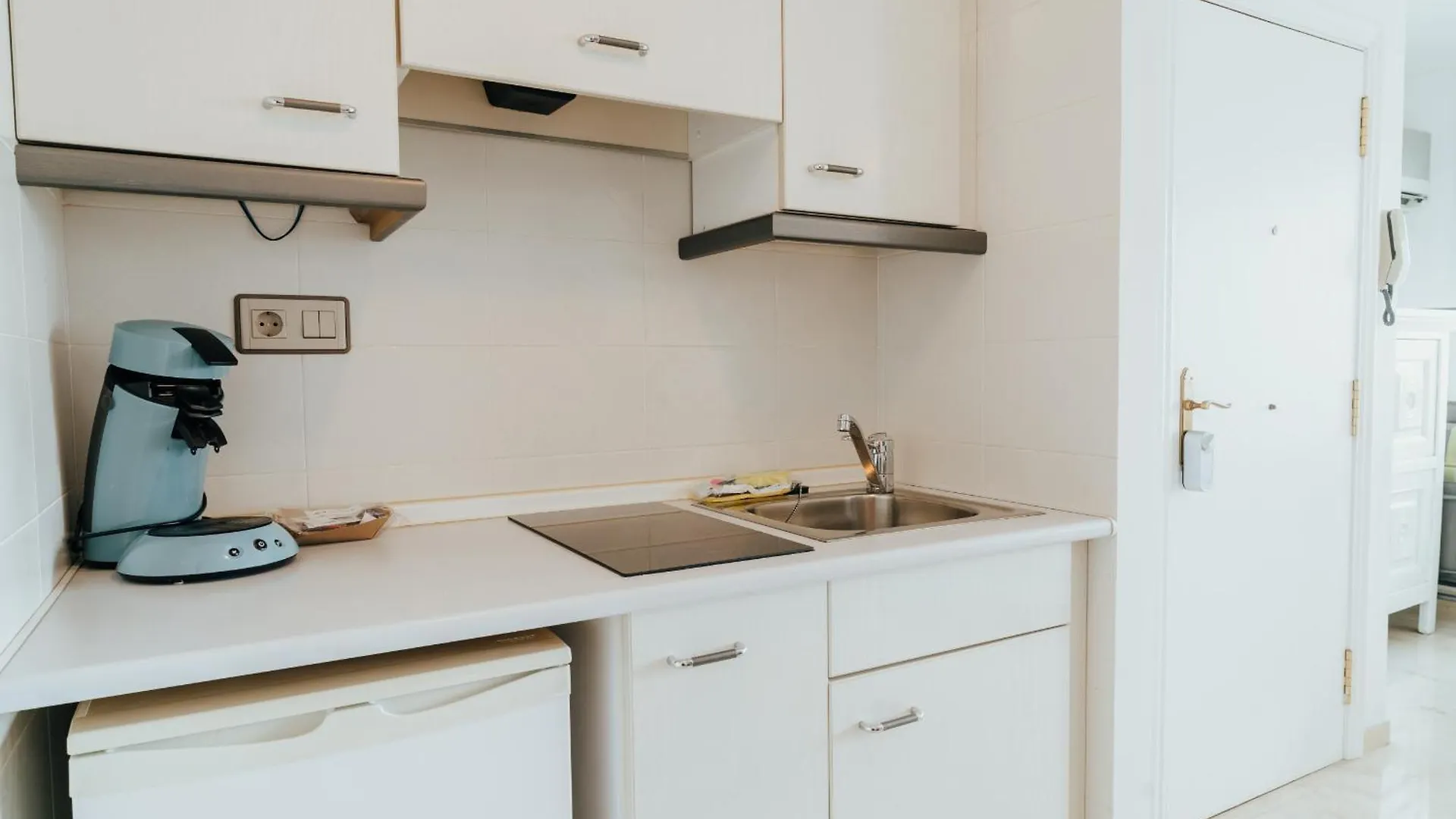 Apartmán Welcs Estudio 195 Emp Con Vistas Al Canal Empuriabrava Španělsko